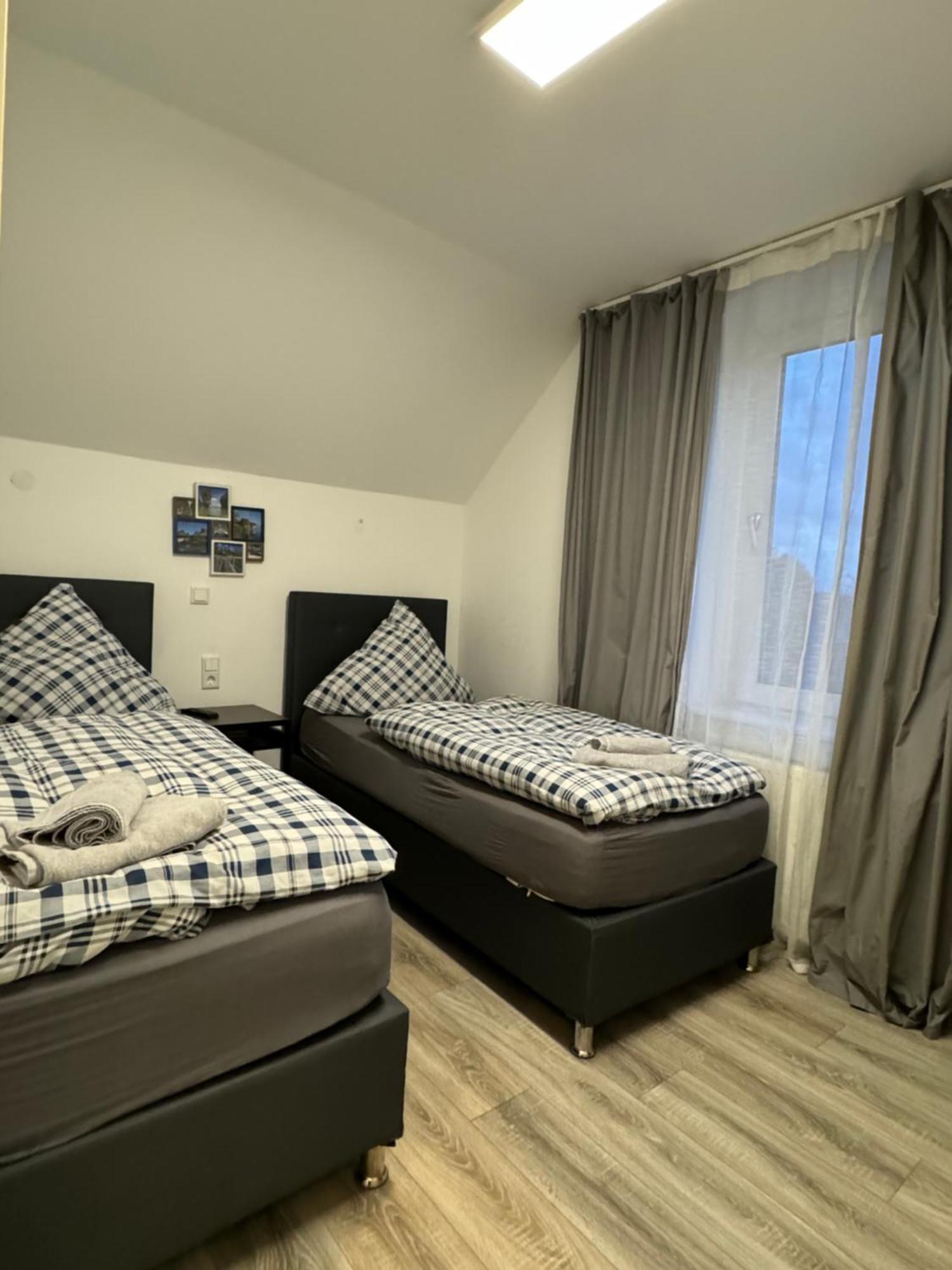 Apartments - Free Parking - Wifi - Kitchen Essen Esterno foto