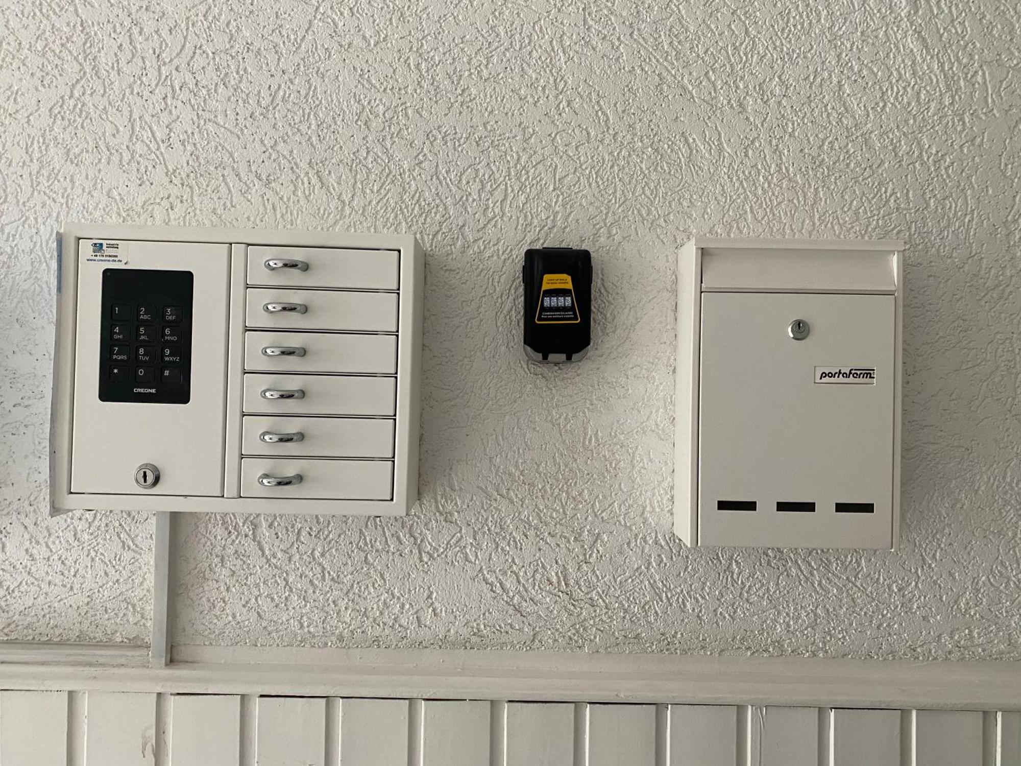Apartments - Free Parking - Wifi - Kitchen Essen Esterno foto