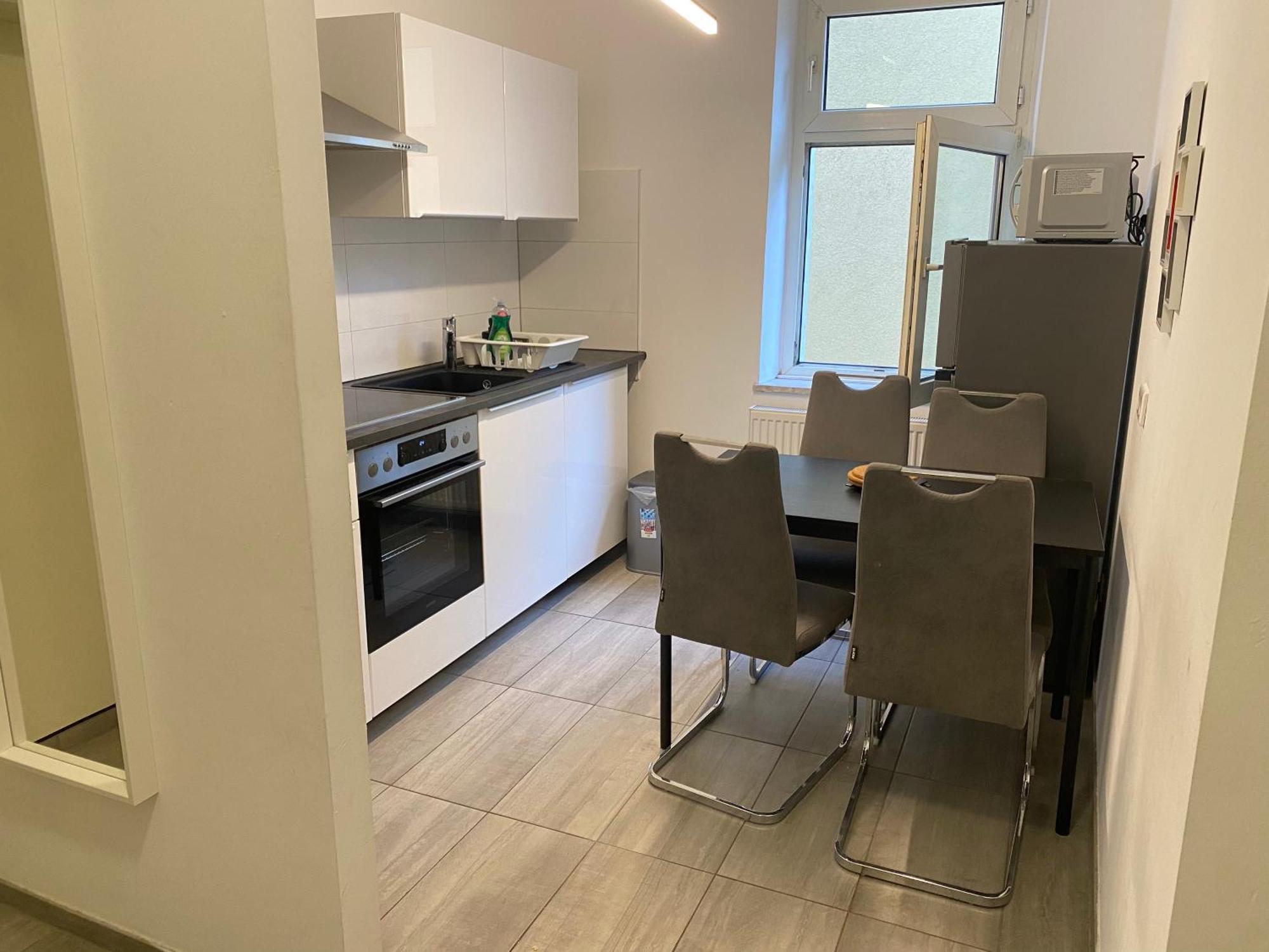 Apartments - Free Parking - Wifi - Kitchen Essen Esterno foto