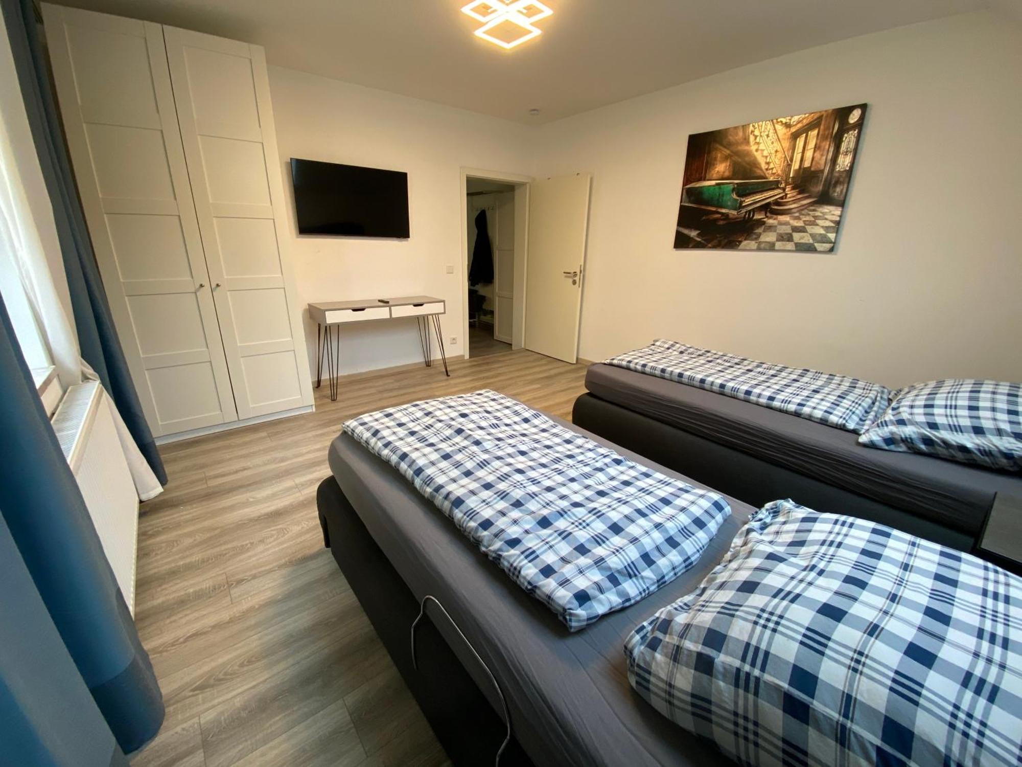 Apartments - Free Parking - Wifi - Kitchen Essen Esterno foto