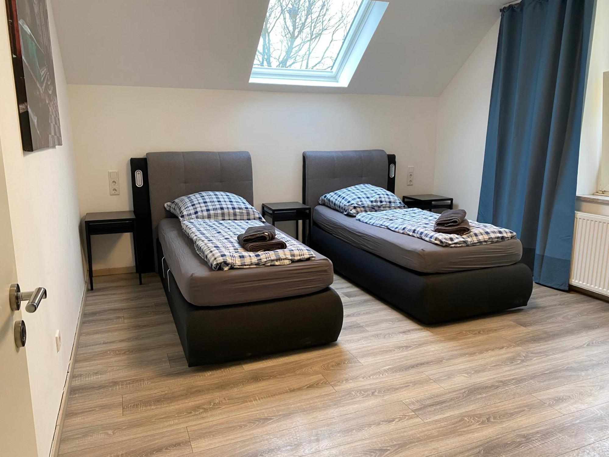 Apartments - Free Parking - Wifi - Kitchen Essen Esterno foto
